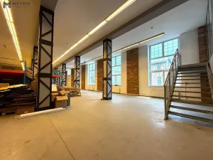 Pronájem skladu, Praha - Čakovice, Cukrovarská, 468 m2