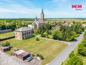 Prodej pozemku pro bydlení, Dvory - Veleliby, 618 m2