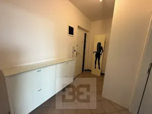 Pronájem bytu 2+kk, Jinočany, Za Devítkou, 52 m2