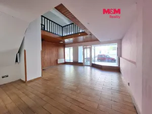 Prodej obchodního prostoru, Karlovy Vary - Rybáře, Sokolovská, 120 m2