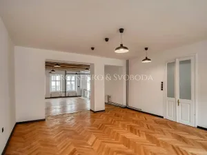 Pronájem obchodního prostoru, Třebíč, Hasskova, 127 m2