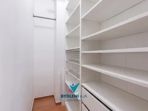 Prodej rodinného domu, Krupka, Hřbitovní, 175 m2