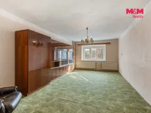 Prodej rodinného domu, Líšťany, Zlatá Ulička, 272 m2