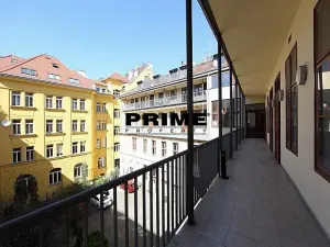 Pronájem kanceláře, Praha - Smíchov, Štefánikova, 147 m2