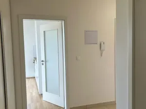 Pronájem bytu 2+kk, Praha - Modřany, Zlochova, 56 m2