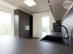 Prodej bytu 4+kk, Kladno, Vrchlického, 148 m2