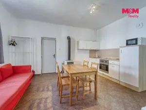 Prodej ubytování, Pňovany, 450 m2