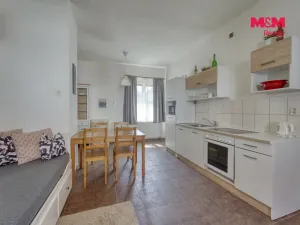 Prodej ubytování, Pňovany, 450 m2
