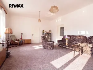 Prodej vícegeneračního domu, Praha - Vokovice, Půlkruhová, 385 m2
