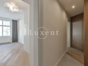 Pronájem bytu 2+kk, Praha - Vinohrady, náměstí Jiřího z Poděbrad, 54 m2