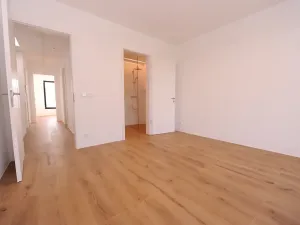 Pronájem rodinného domu, Praha - Horní Měcholupy, U Golfu, 180 m2
