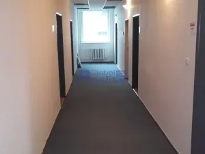 Pronájem kanceláře, Hradec Králové, Bratří Štefanů, 15 m2