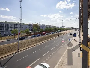 Prodej bytu 2+kk, Praha - Libeň, Českomoravská, 64 m2