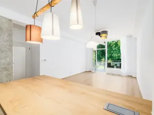 Pronájem bytu 3+kk, Hluboká nad Vltavou, U Parku, 82 m2