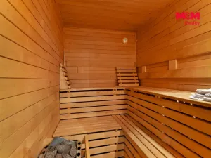 Prodej rodinného domu, Chuchelna, 290 m2
