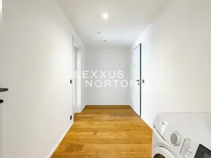 Pronájem bytu 2+kk, Praha - Smíchov, Grafická, 56 m2