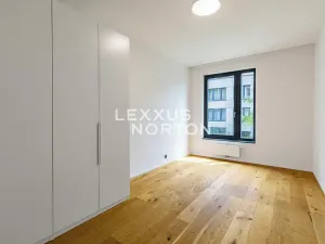 Pronájem bytu 2+kk, Praha - Smíchov, Grafická, 56 m2