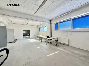 Pronájem skladu, Rokycany, Dukelská, 600 m2