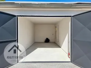Prodej garáže, Benátky nad Jizerou, Platanová, 18 m2