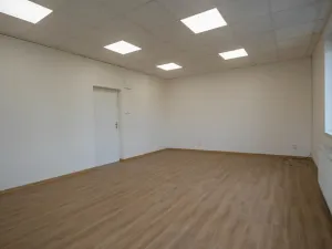 Pronájem kanceláře, Říčany, 17. listopadu, 30 m2