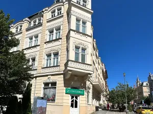 Pronájem obchodního prostoru, Karlovy Vary, Moskevská, 60 m2