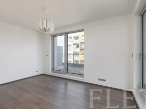 Pronájem bytu 2+kk, Praha - Libeň, Kurta Konráda, 52 m2