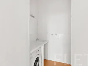 Pronájem bytu 3+1, Praha - Holešovice, Kamenická, 80 m2