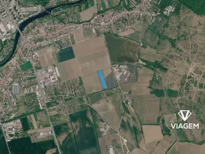 Prodej podílu pole, Znojmo, 2566 m2