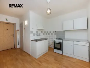 Prodej bytu 1+1, Praha - Krč, Stallichova, 29 m2