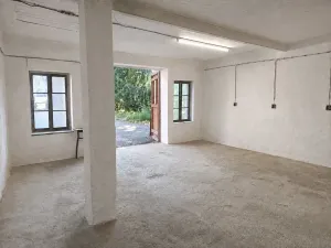 Pronájem skladu, Červené Pečky, Dr. Dvořáka, 40 m2