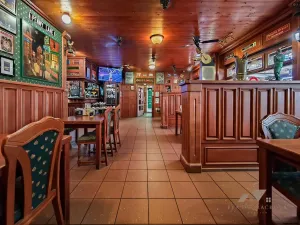 Pronájem restaurace, Zlín, Lešetín I, 400 m2