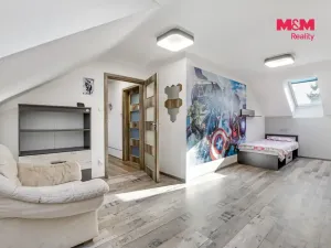 Prodej rodinného domu, Neumětely, V Chaloupkách, 210 m2