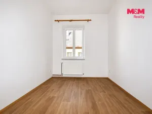 Pronájem bytu 2+1, Jičín - Staré Město, Valdštejnovo náměstí, 55 m2