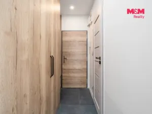 Pronájem bytu 3+kk, Chomutov, Vítězslava Nezvala, 49 m2