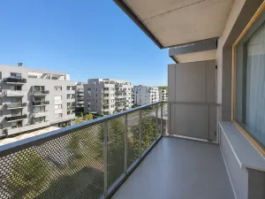 Pronájem bytu 2+kk, Praha - Hloubětín, Waltariho, 50 m2