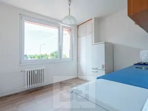 Pronájem bytu 1+1, Praha - Letňany, Bukovecká, 31 m2