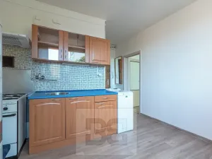 Pronájem bytu 1+1, Praha - Letňany, Bukovecká, 31 m2