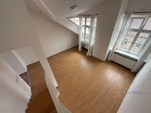 Pronájem bytu 3+1, Praha - Břevnov, Šlikova, 86 m2
