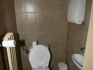 Pronájem obchodního prostoru, Praha - Žižkov, Hájkova, 60 m2