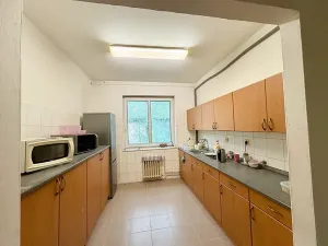 Prodej výrobních prostor, Hradec Králové, Zemědělská, 1268 m2