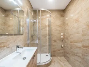 Prodej bytu 3+1, Hradec Králové, třída Edvarda Beneše, 99 m2