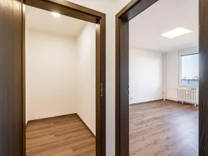Prodej bytu 3+1, Hradec Králové, třída Edvarda Beneše, 99 m2