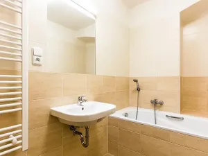 Pronájem bytu 3+kk, Praha - Libeň, Davídkova, 69 m2