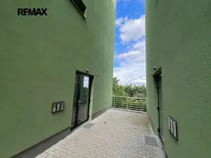 Pronájem bytu 1+kk, Chýně, Premonstrátů, 36 m2
