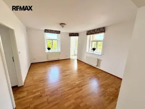 Pronájem bytu 2+1, Všenory, Brunšov, 61 m2