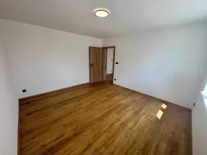 Prodej rodinného domu, Hroznová Lhota, 145 m2