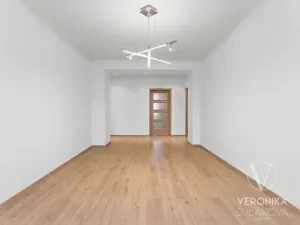 Prodej bytu 2+1, Praha - Hloubětín, Poděbradská, 54 m2