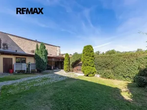 Pronájem restaurace, Opočno, Trčkovo nám., 500 m2