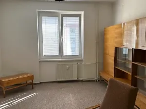 Prodej bytu 2+1, Týnec nad Sázavou, Družstevní, 52 m2