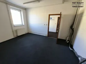 Pronájem skladu, Ústí nad Labem, U Skladiště, 1250 m2